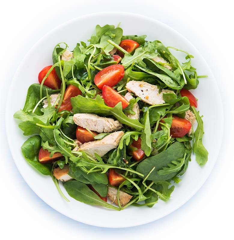 Salad with chicken and tomatoes
