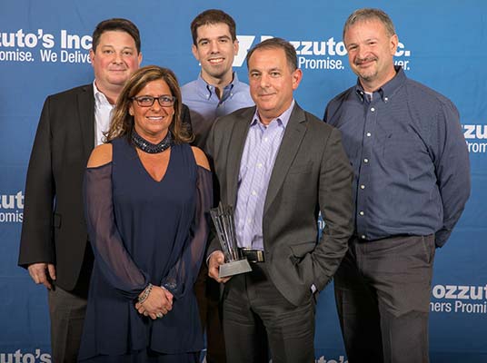 Caraluzzi's Bethel Market Wins 2018 Retailer of the Year Award