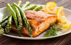 Grilled Salmon and Asparagus
